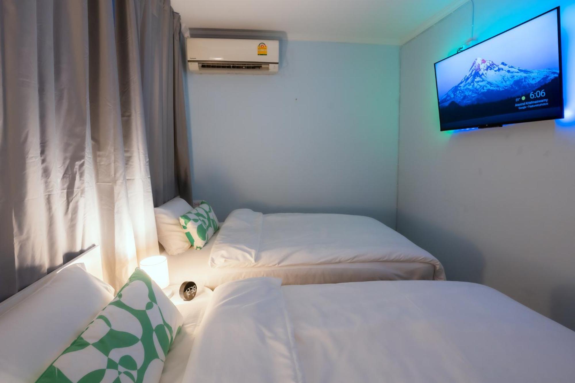 420 Hostel - Ekkamai Buds & Beds Bangkok Ngoại thất bức ảnh